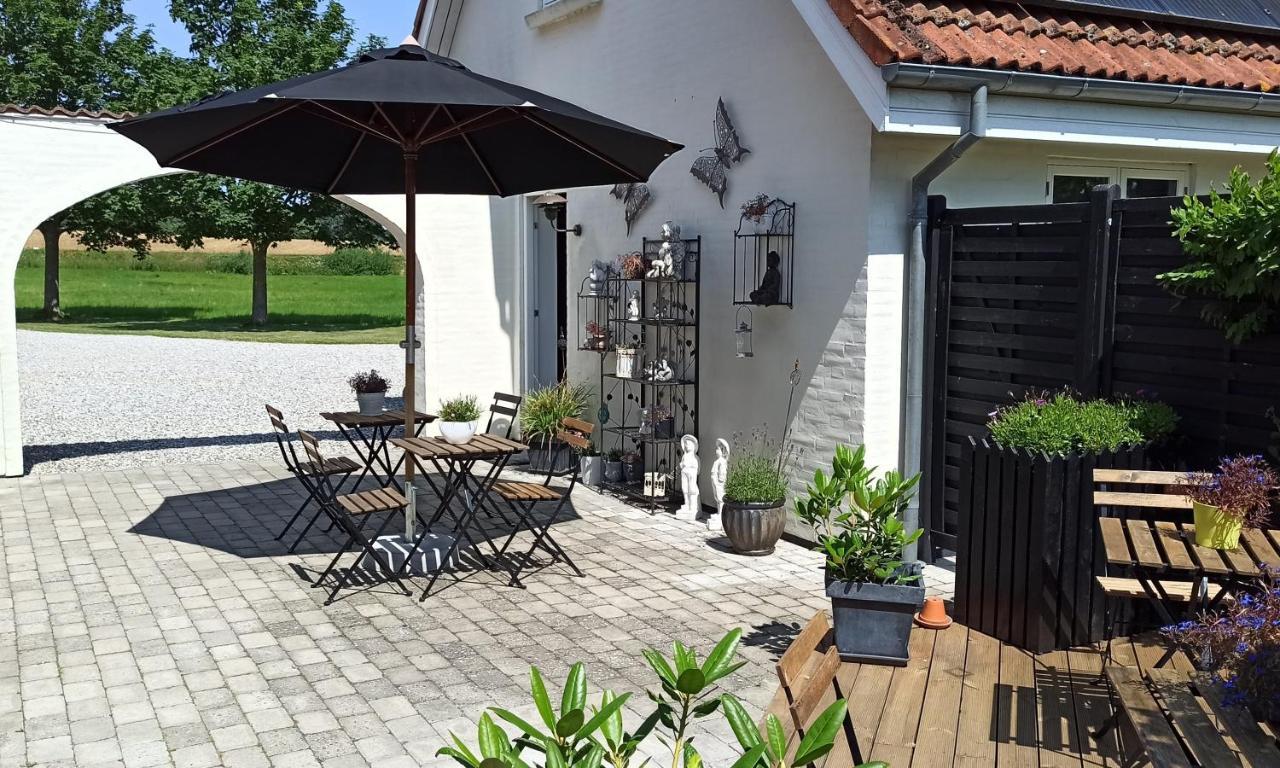 Ullerslev Dragondrum Bed & Kitchen מראה חיצוני תמונה